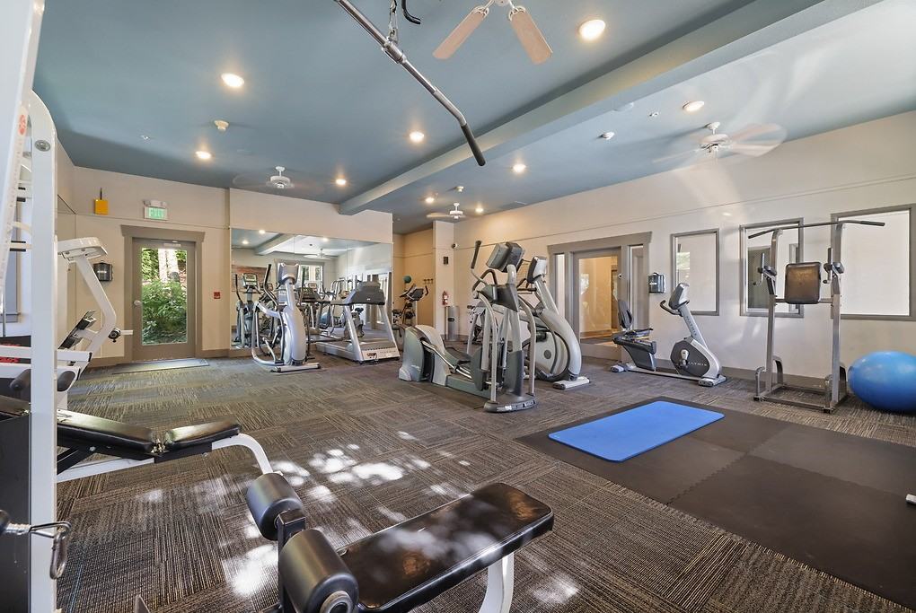 The Highlands at Wynhaven - Photo 7 of 52