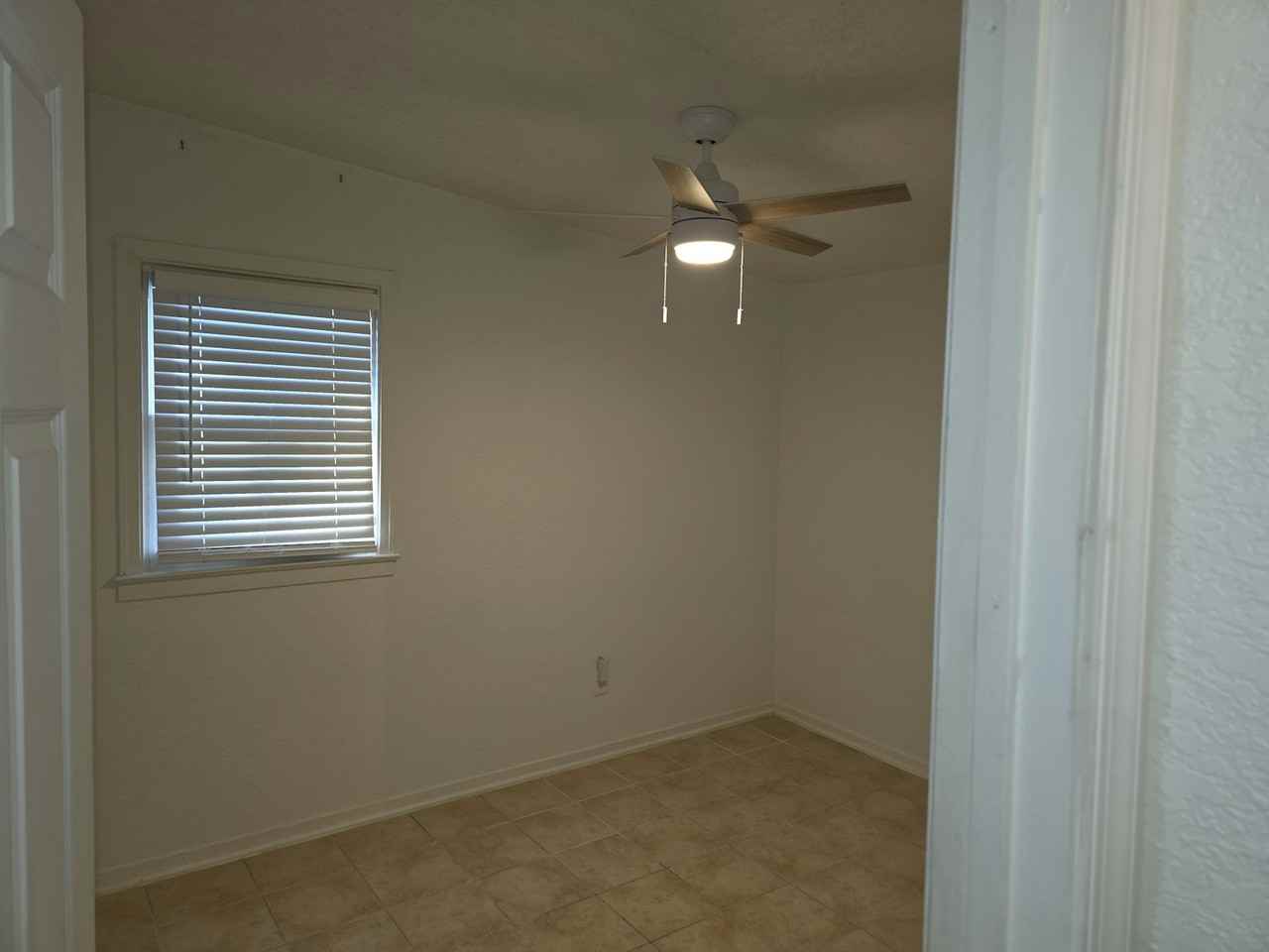 709 Windy Road - Photo 2 of 27