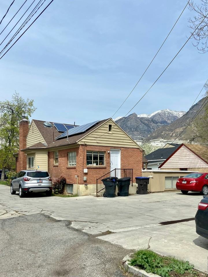 568 East 500 North, Unit Lg Room Shared MENS - Photo 5 of 18