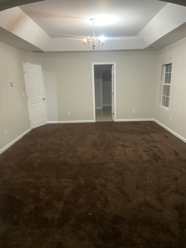 7092 Walton Hl - Photo 7 of 25