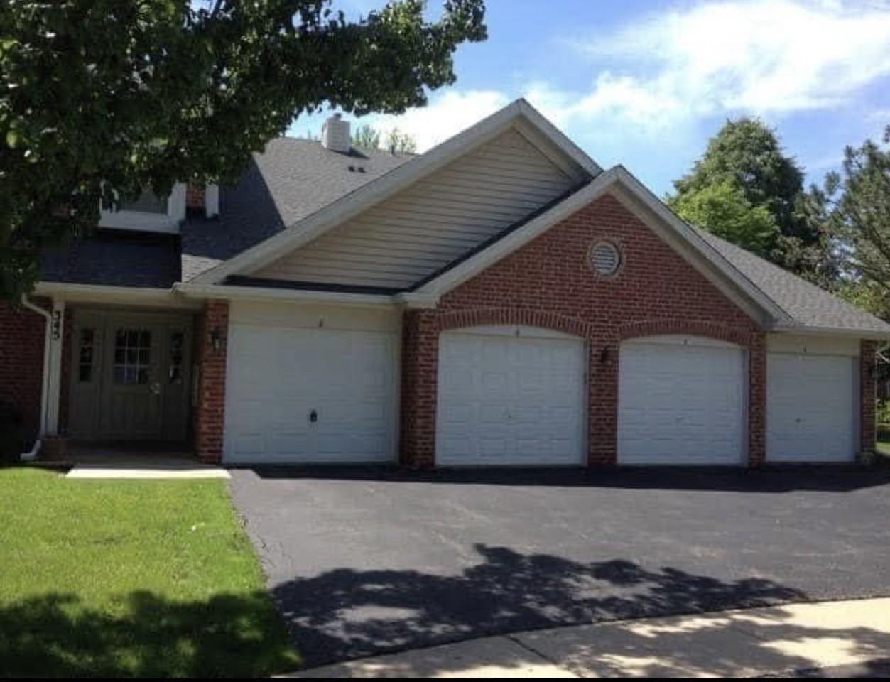 345 Pembroke Court #6 - Photo 3 of 6