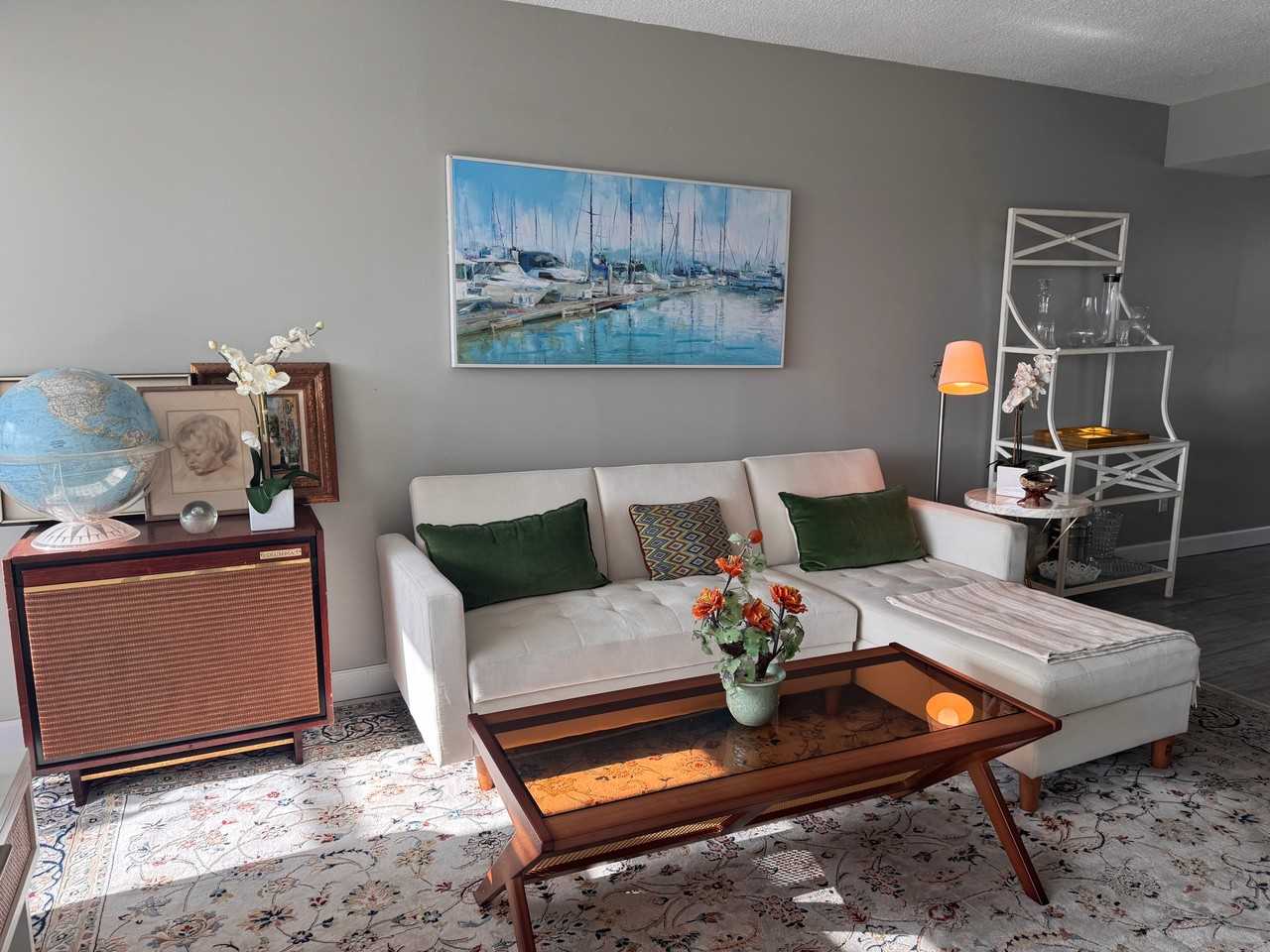 33 South Gulfstream Avenue #409 - Photo 5 of 17