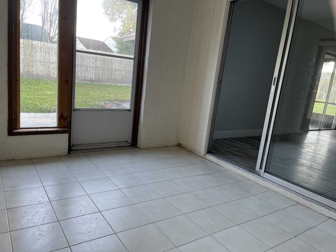 325 Redwing Way #NA - Photo 3 of 31