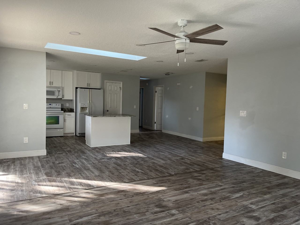 325 Redwing Way #NA - Photo 5 of 31