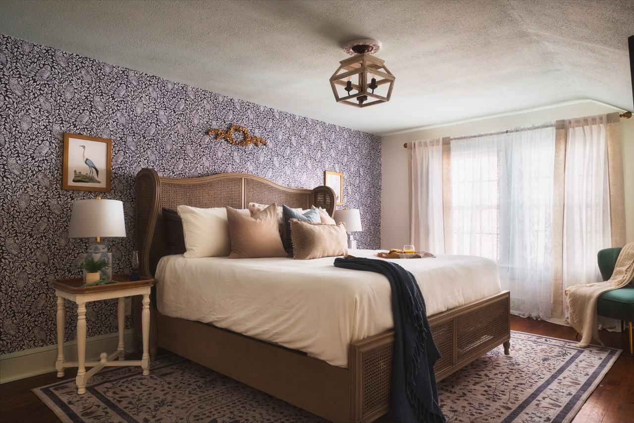 715 Grandin Road #NA - Photo 2 of 12