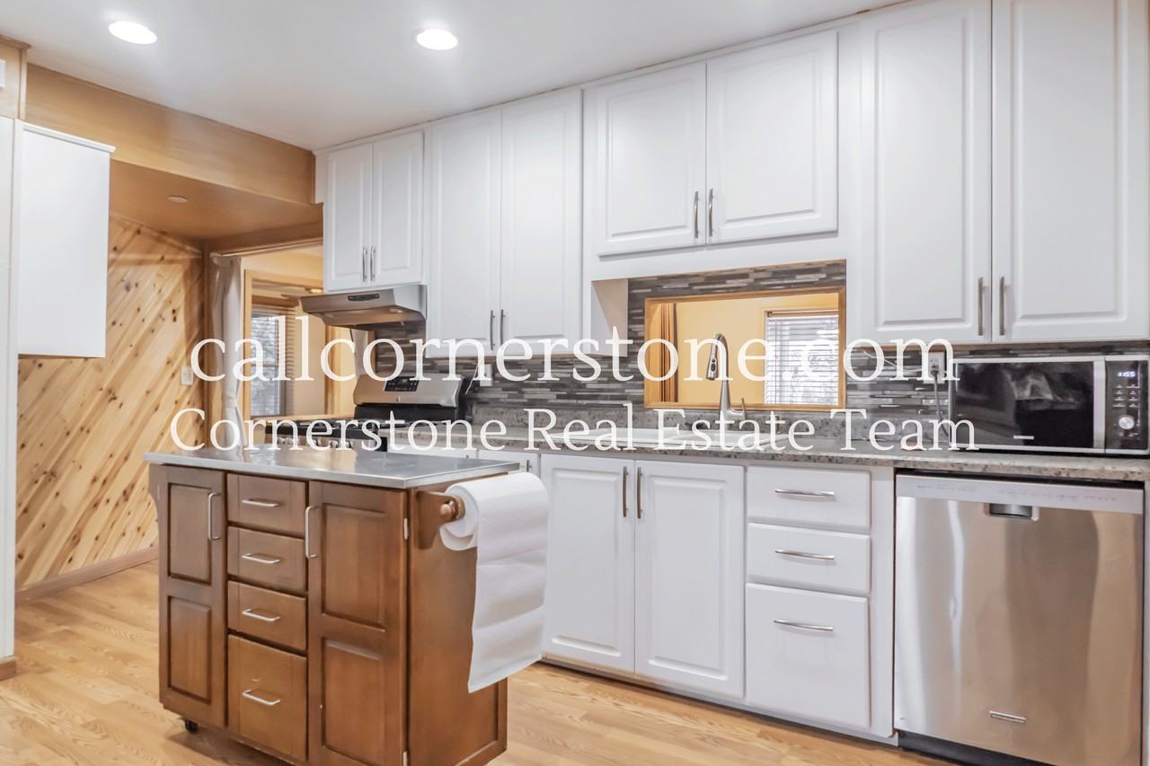 411 East Cheyenne Road #1 - Photo 5 of 18