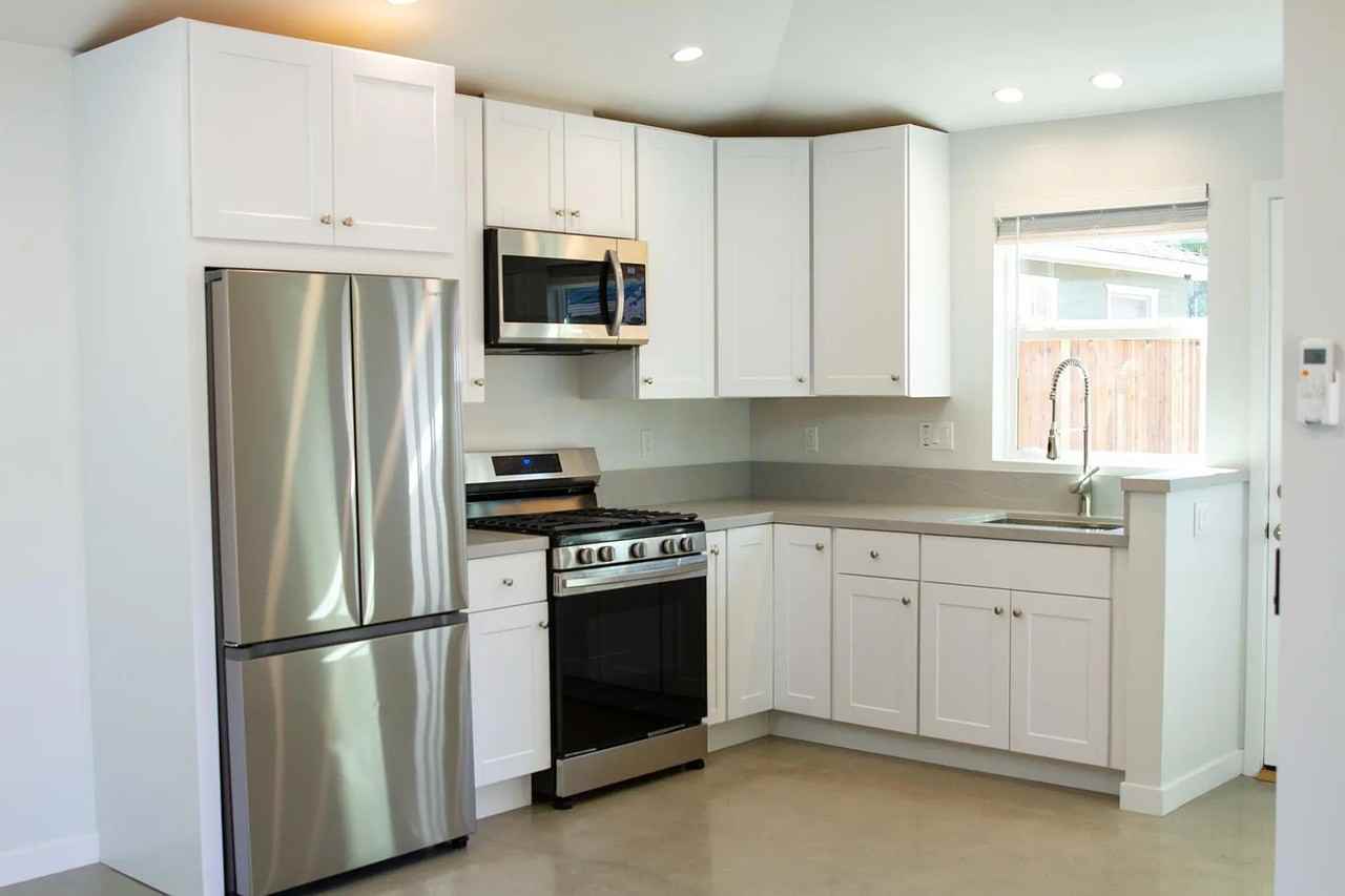 5246 Canoga Avenue #NA - Photo 4 of 25