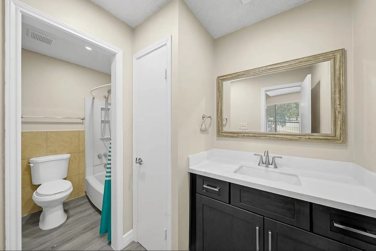 8427 Sands Point Drive #26 - Photo 5 of 10