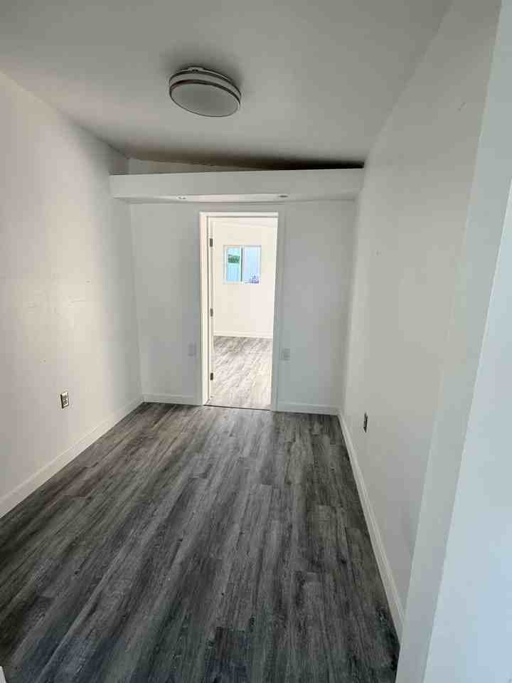 722 Peggy Drive - Photo 4 of 7