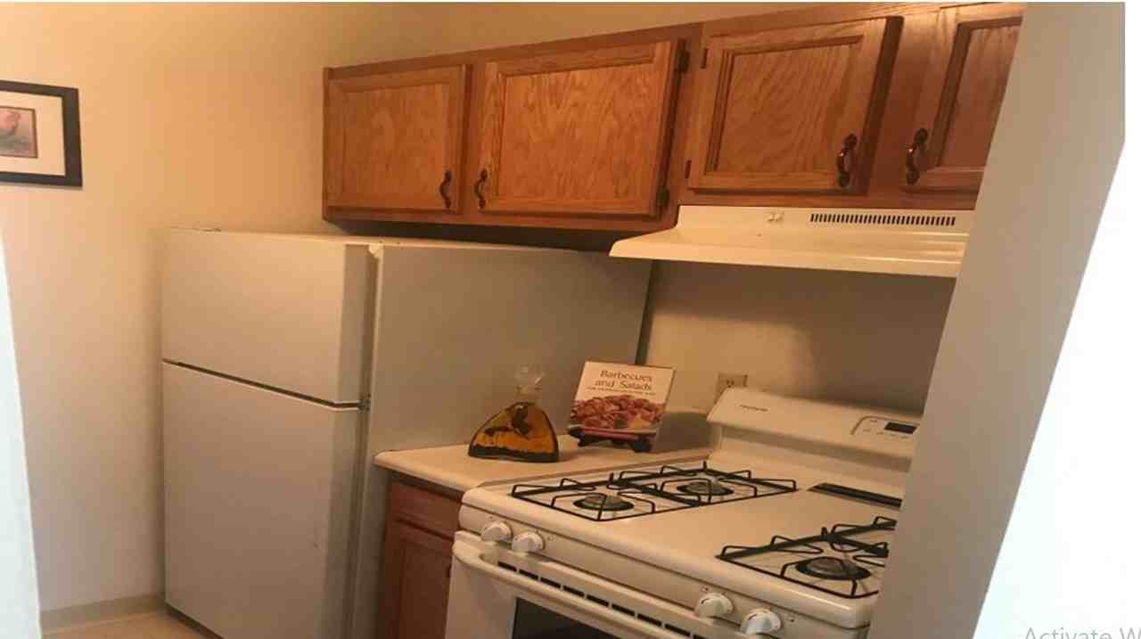 Goldentree Apartments - Photo 3 of 26