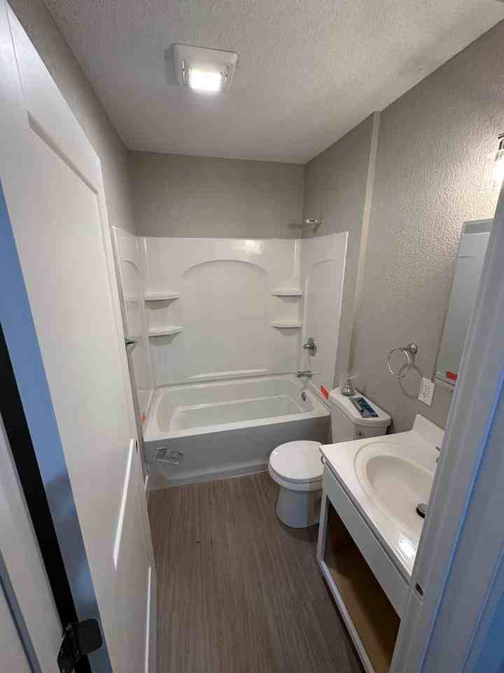 422 Ricker Street - Photo 7 of 13