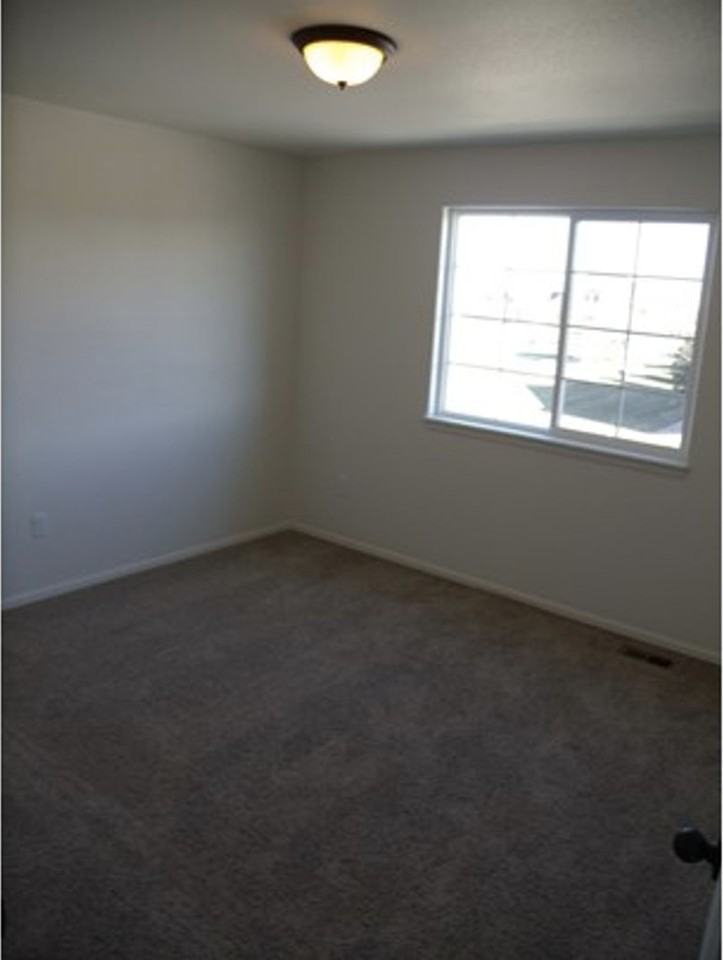 3327 Curlew Drive - Photo 7 of 14