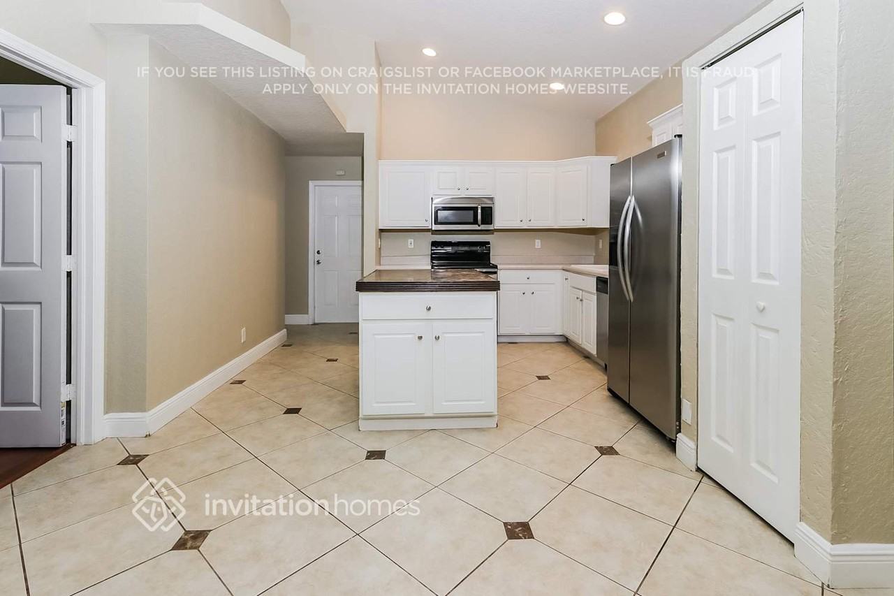 106 Pennock Landing Cir - Photo 7 of 17