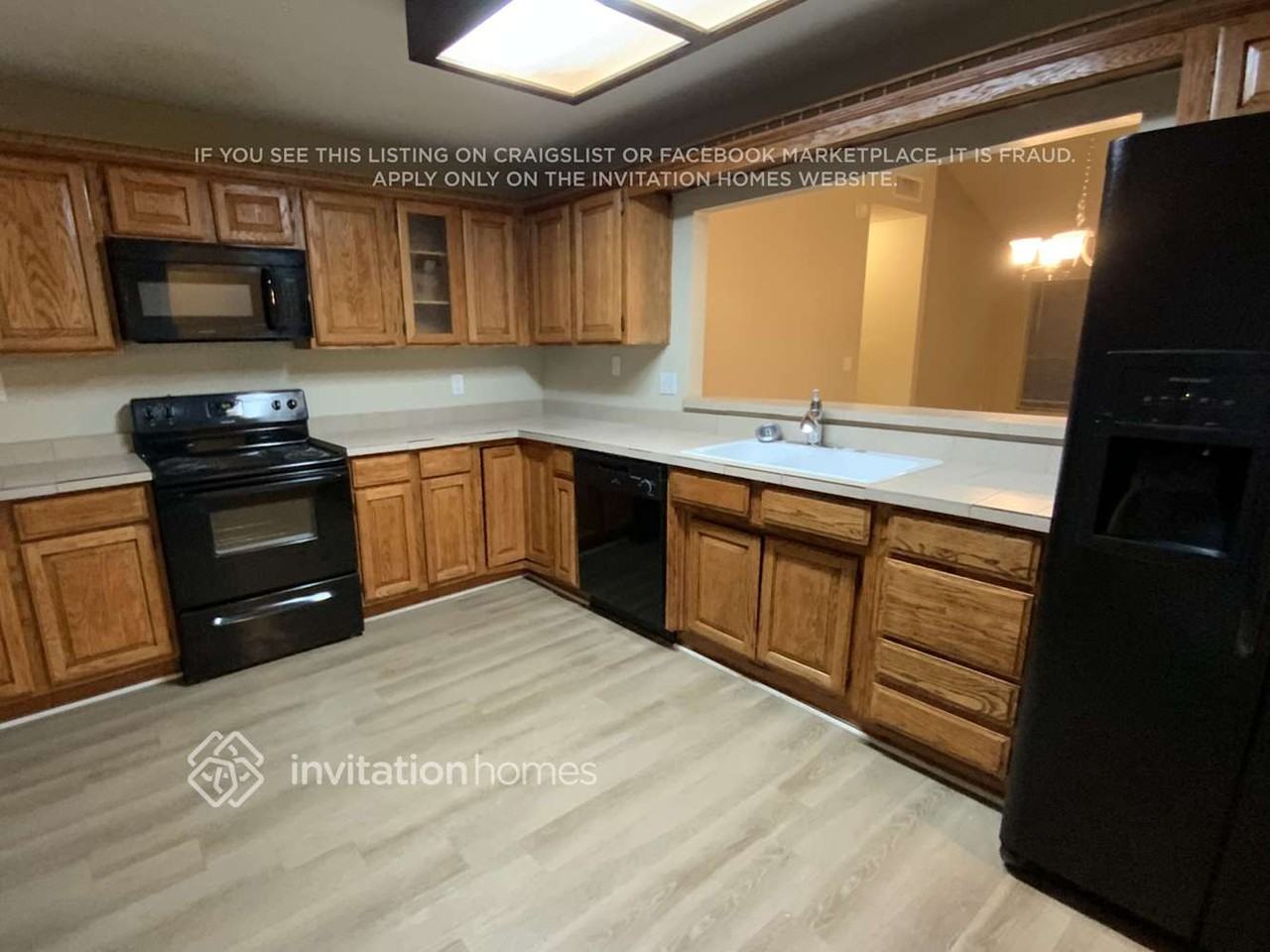 7731 West Shaw Butte Drive - Photo 3 of 12