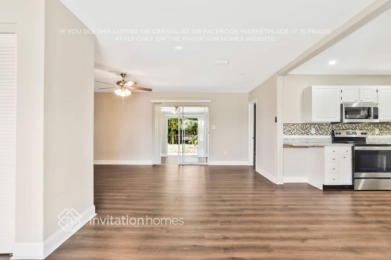 1088 East Page Drive - Photo 7 of 27