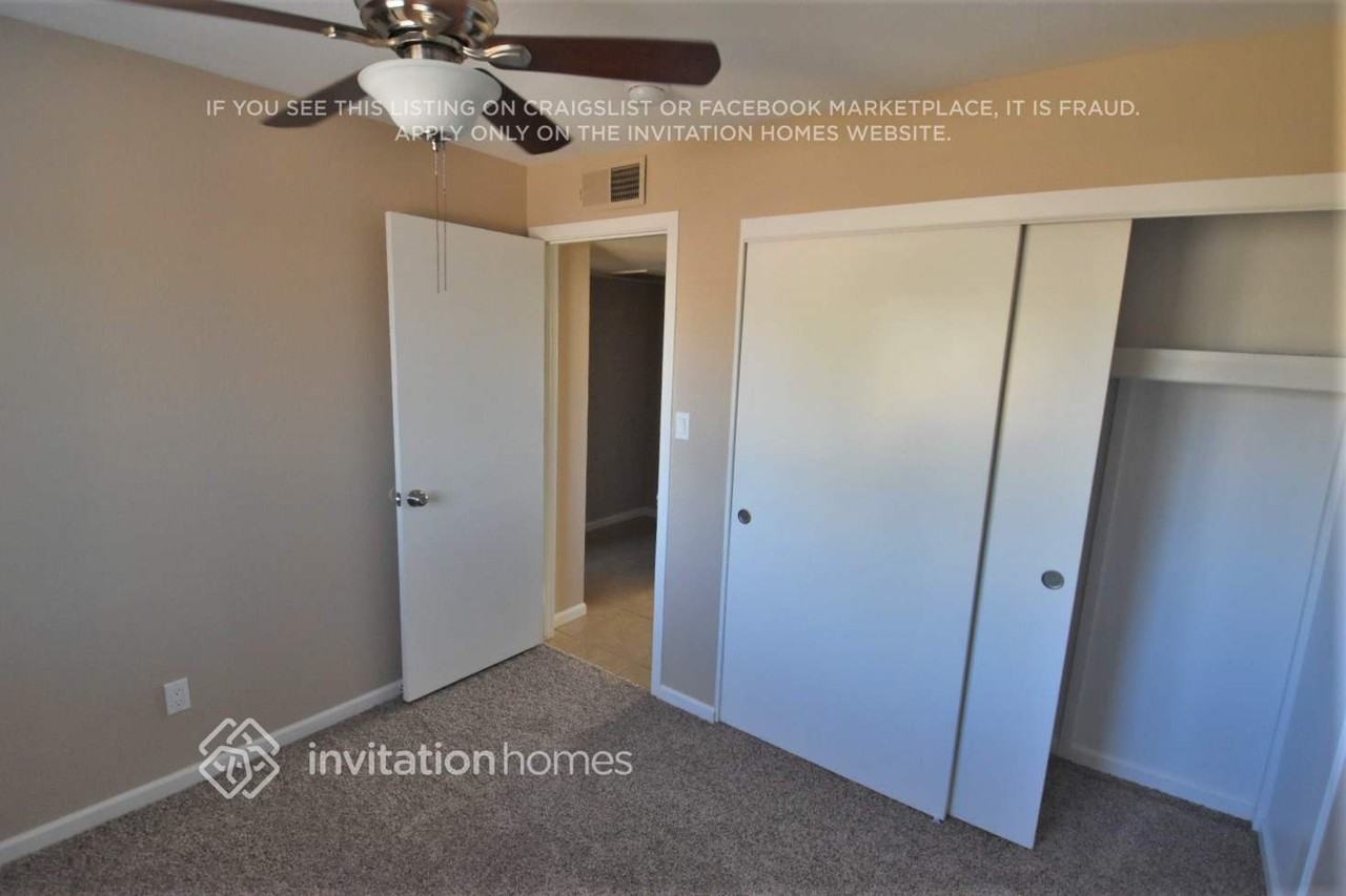 3549 East Crocus Drive - Photo 5 of 11