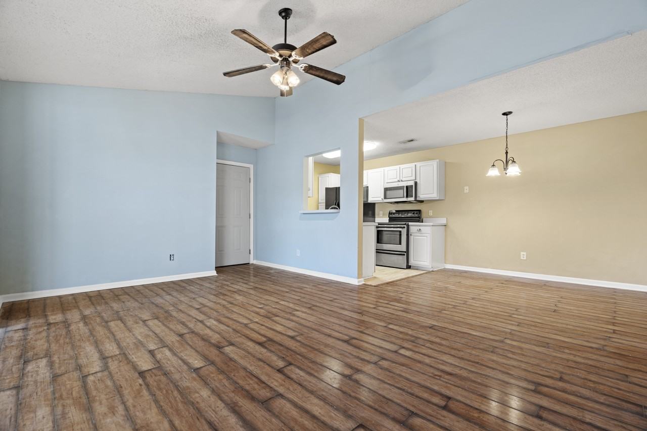 527 Third Loop Road #1 - Photo 5 of 25