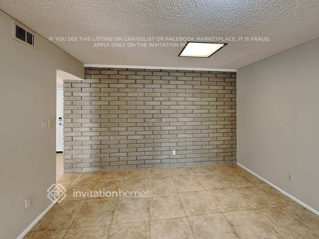 10413 W Calle Del Oro - Photo 4 of 21