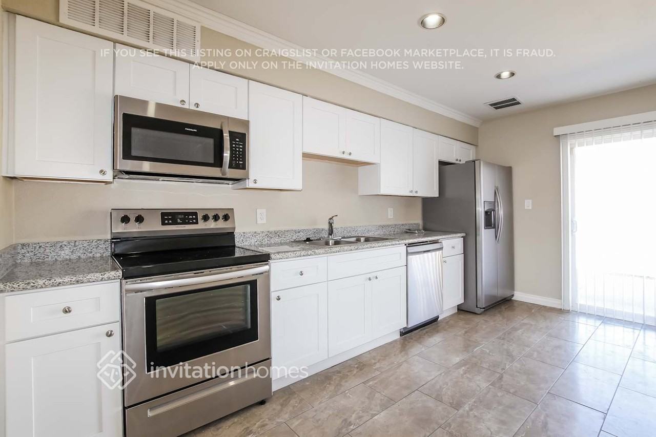 3412 West Bluefield Avenue - Photo 6 of 18