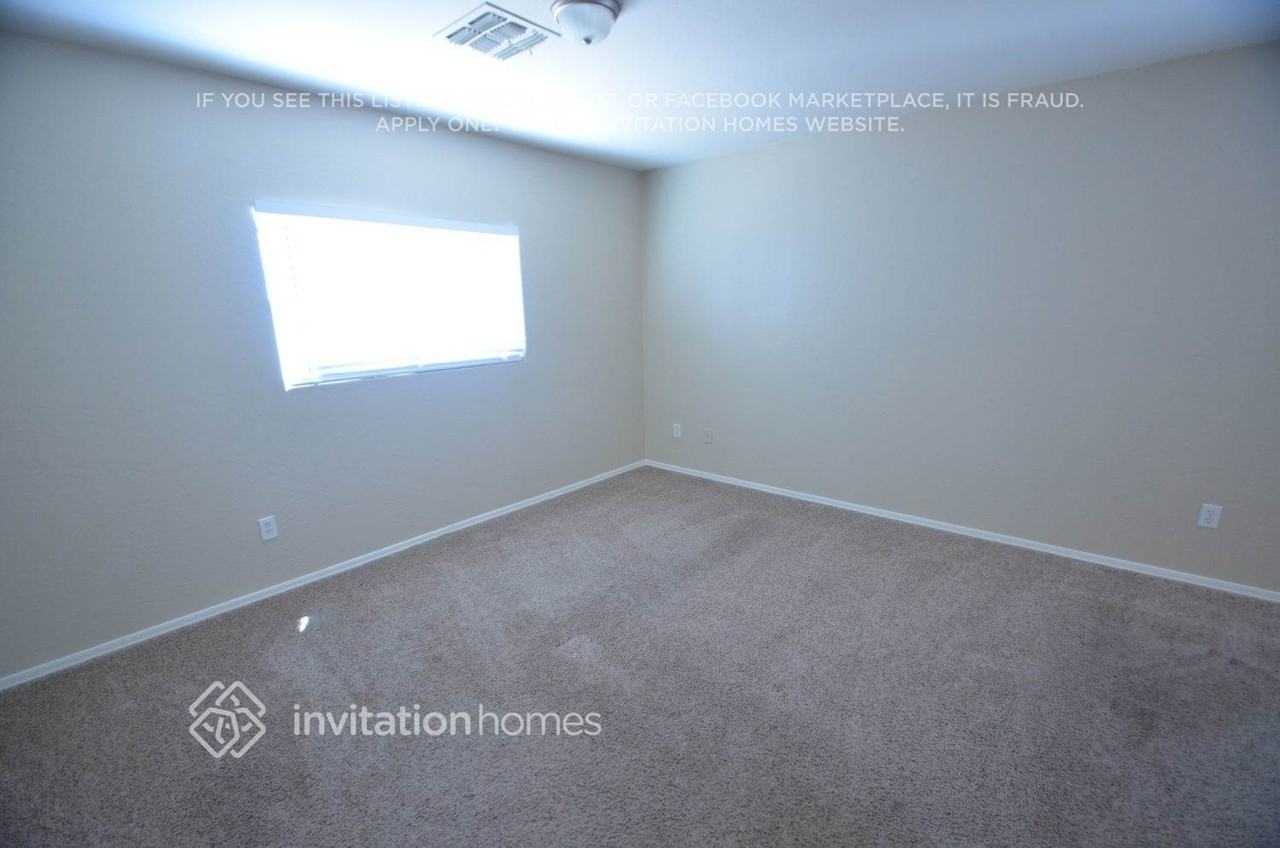 2909 South 95th Lane - Photo 5 of 11