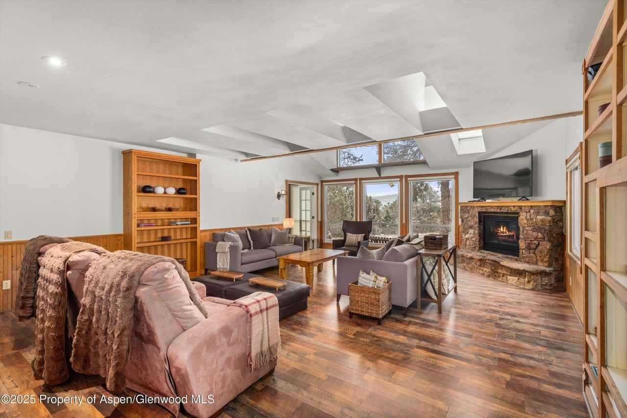 481 Crystal Springs Mountain Road - Photo 3 of 43