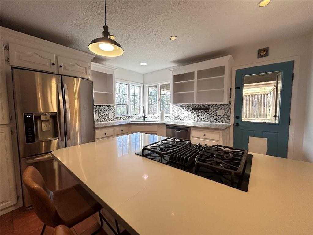 3164 Katherine Avenue - Photo 5 of 27