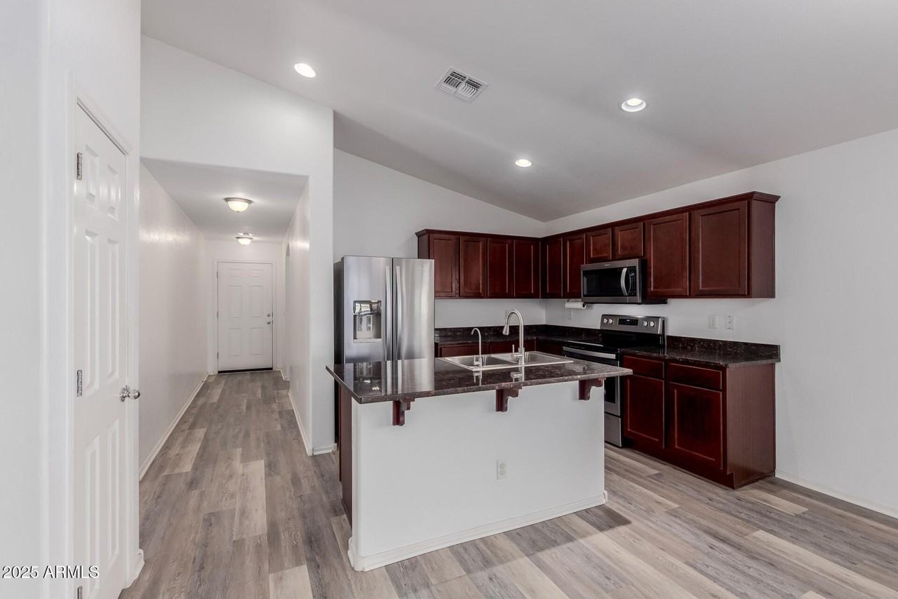 231 South 197th Avenue - Photo 2 of 37