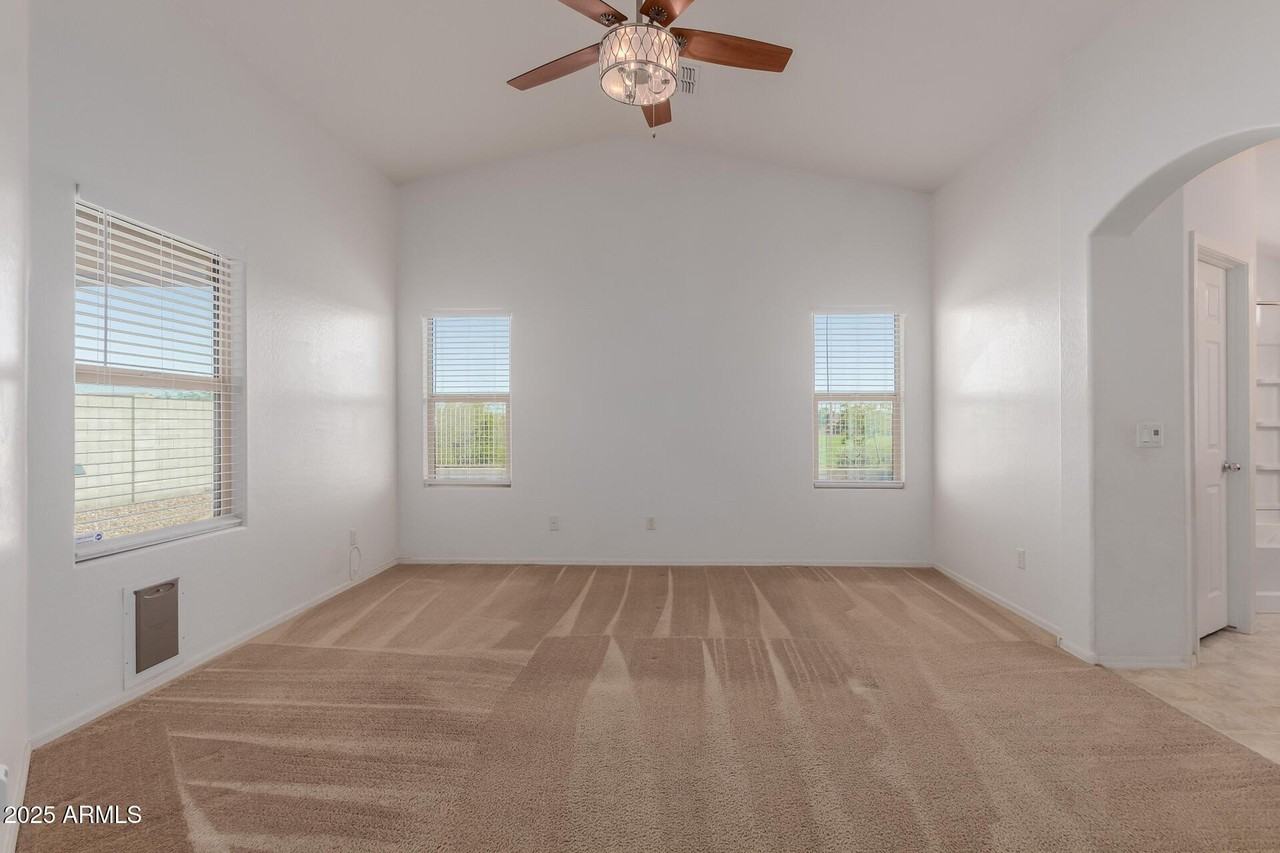 231 South 197th Avenue - Photo 5 of 37