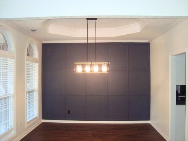 1317 Boxwood Boulevard - Photo 6 of 50