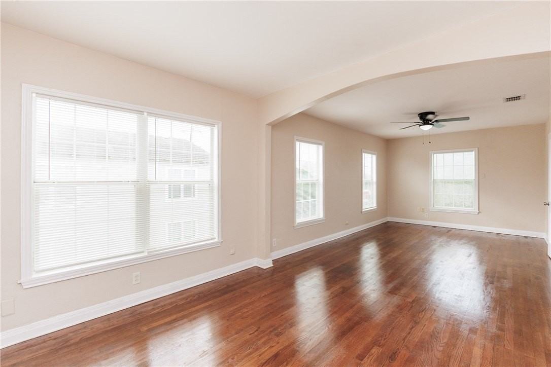 465 S TX Street - Photo 2 of 28