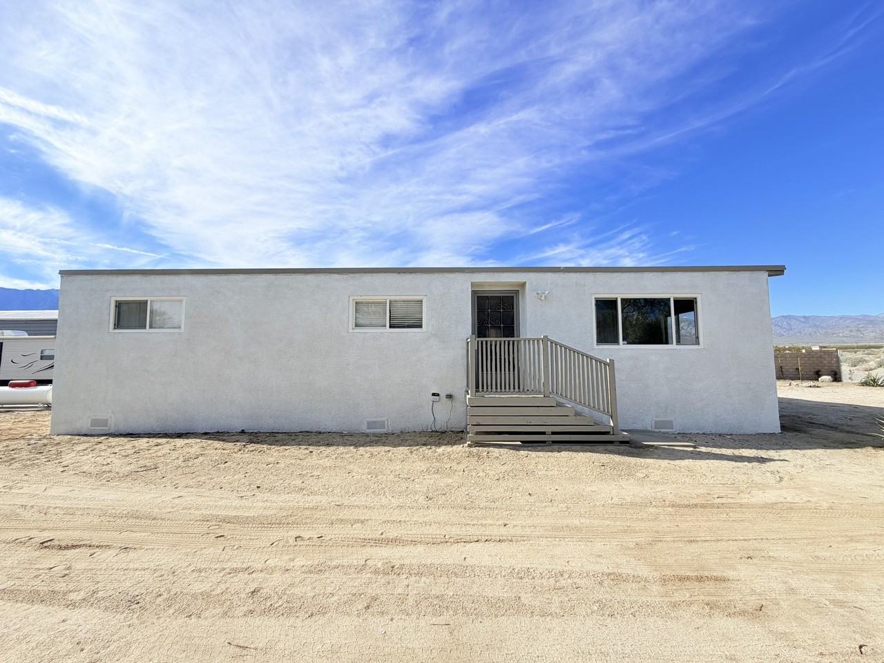 64811 Thomas Avenue - Photo 3 of 29