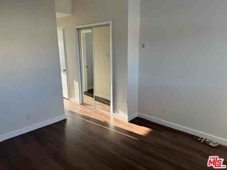 2424 Ocean Park Boulevard #7 - Photo 5 of 8