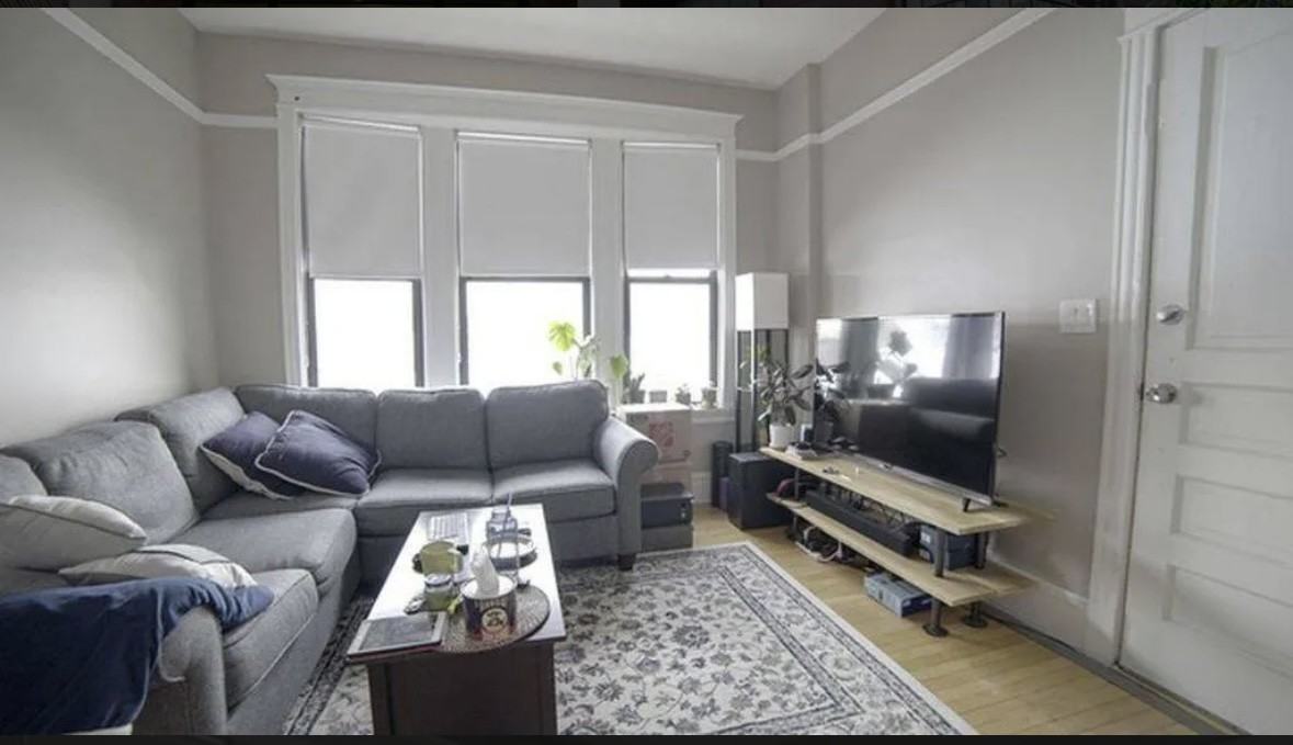 2117 North Kedzie Boulevard #3R - Photo 2 of 14