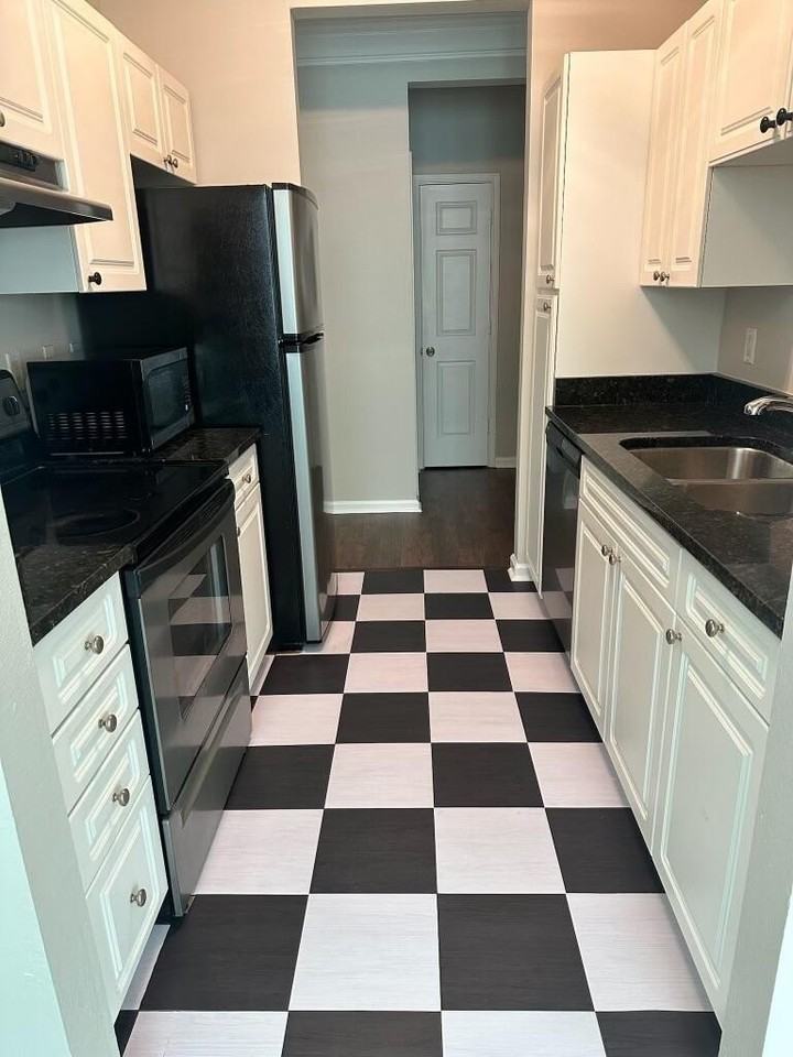 Chatelain Way - Photo 7 of 7