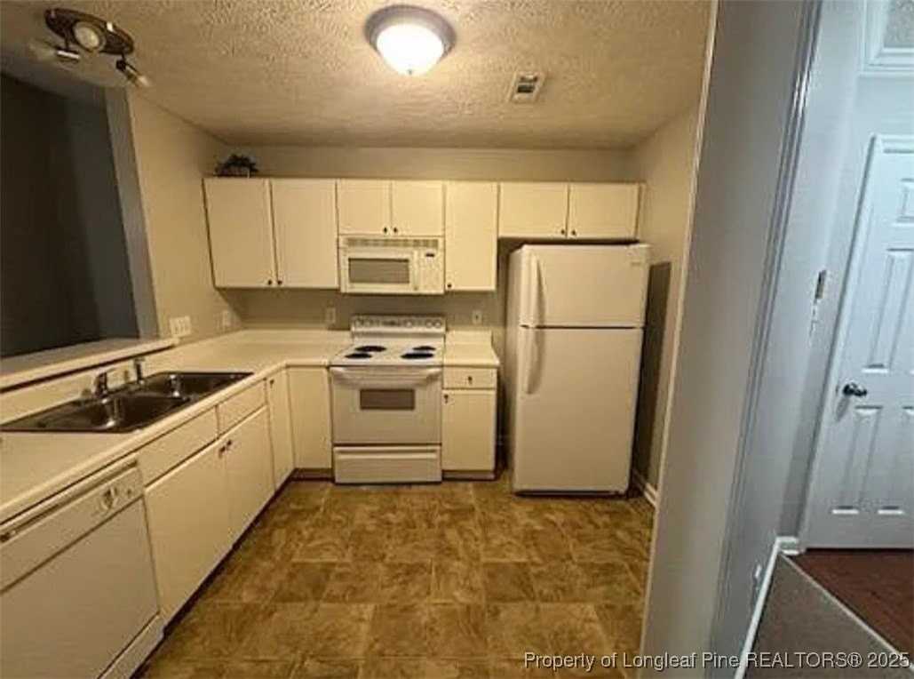 360 Bubble Creek Court #11 - Photo 7 of 48