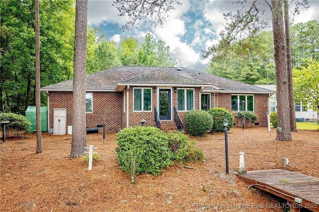 789 Daphne Lane - Photo 2 of 36