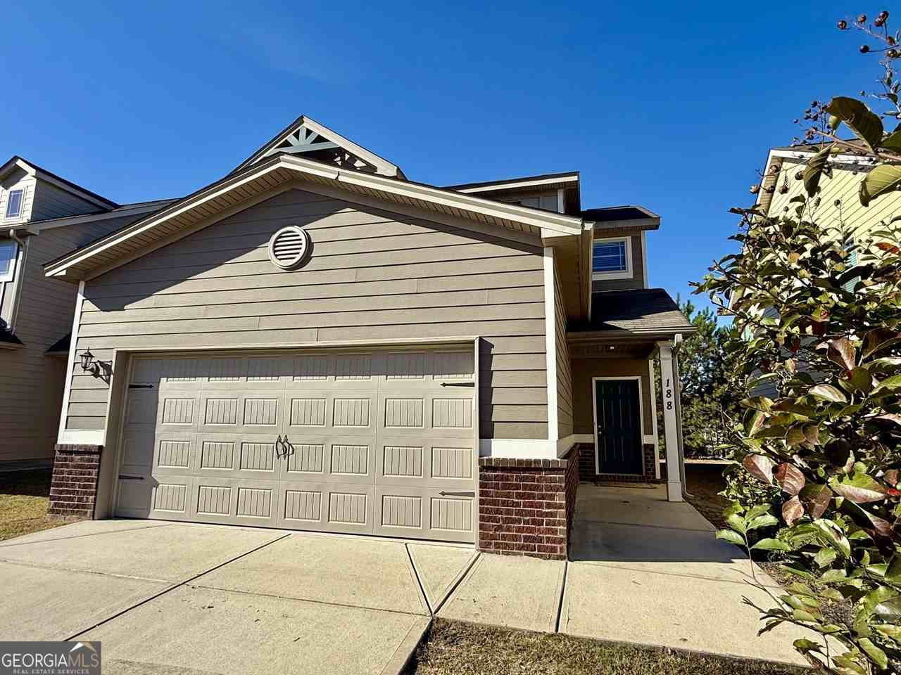 188 Leland Lane - Photo 2 of 17