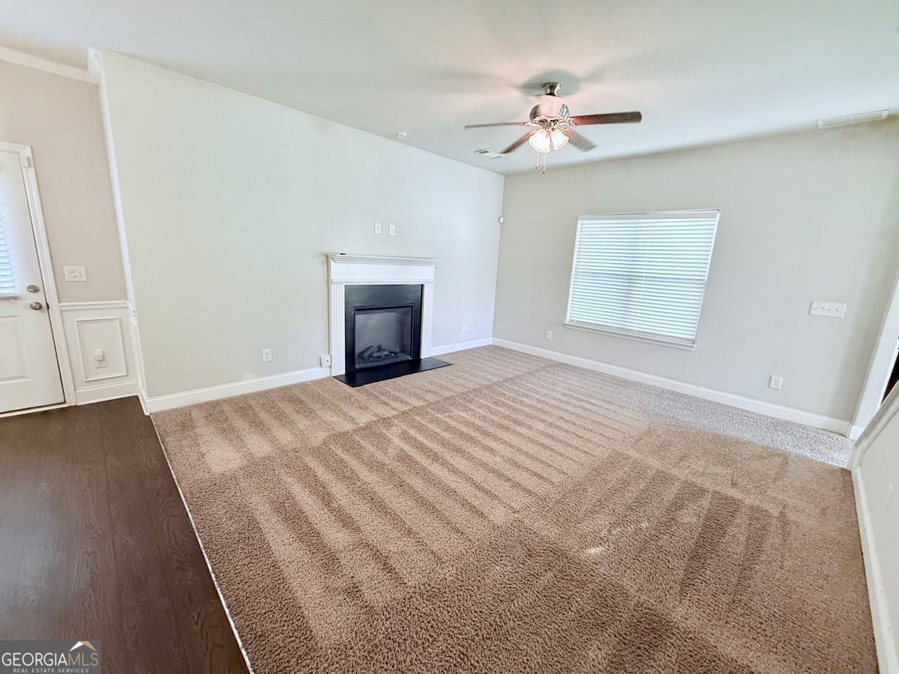 188 Leland Lane - Photo 4 of 17