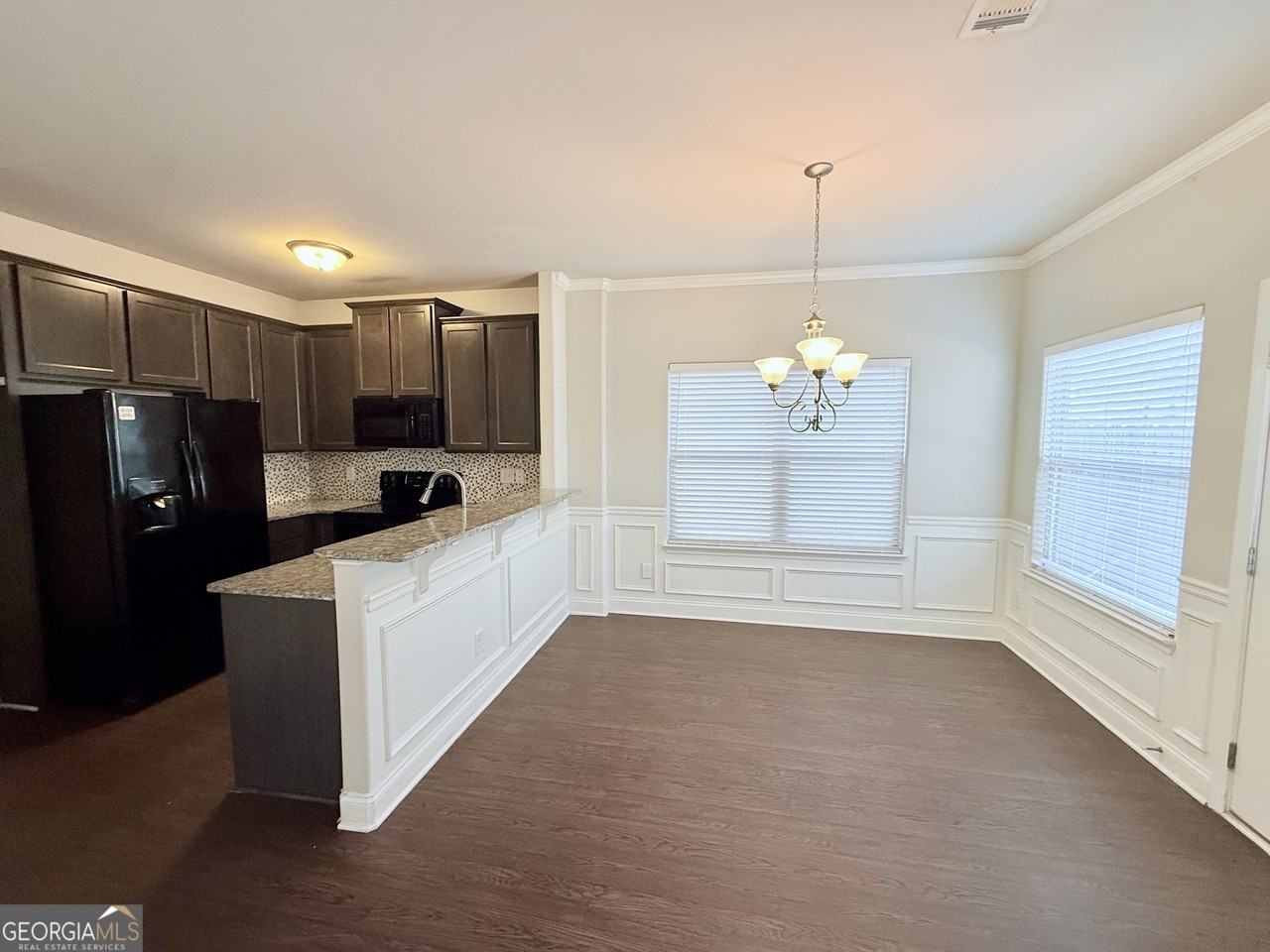 188 Leland Lane - Photo 6 of 17