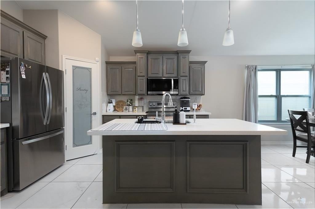 2201 North 26th Street - Photo 4 of 12