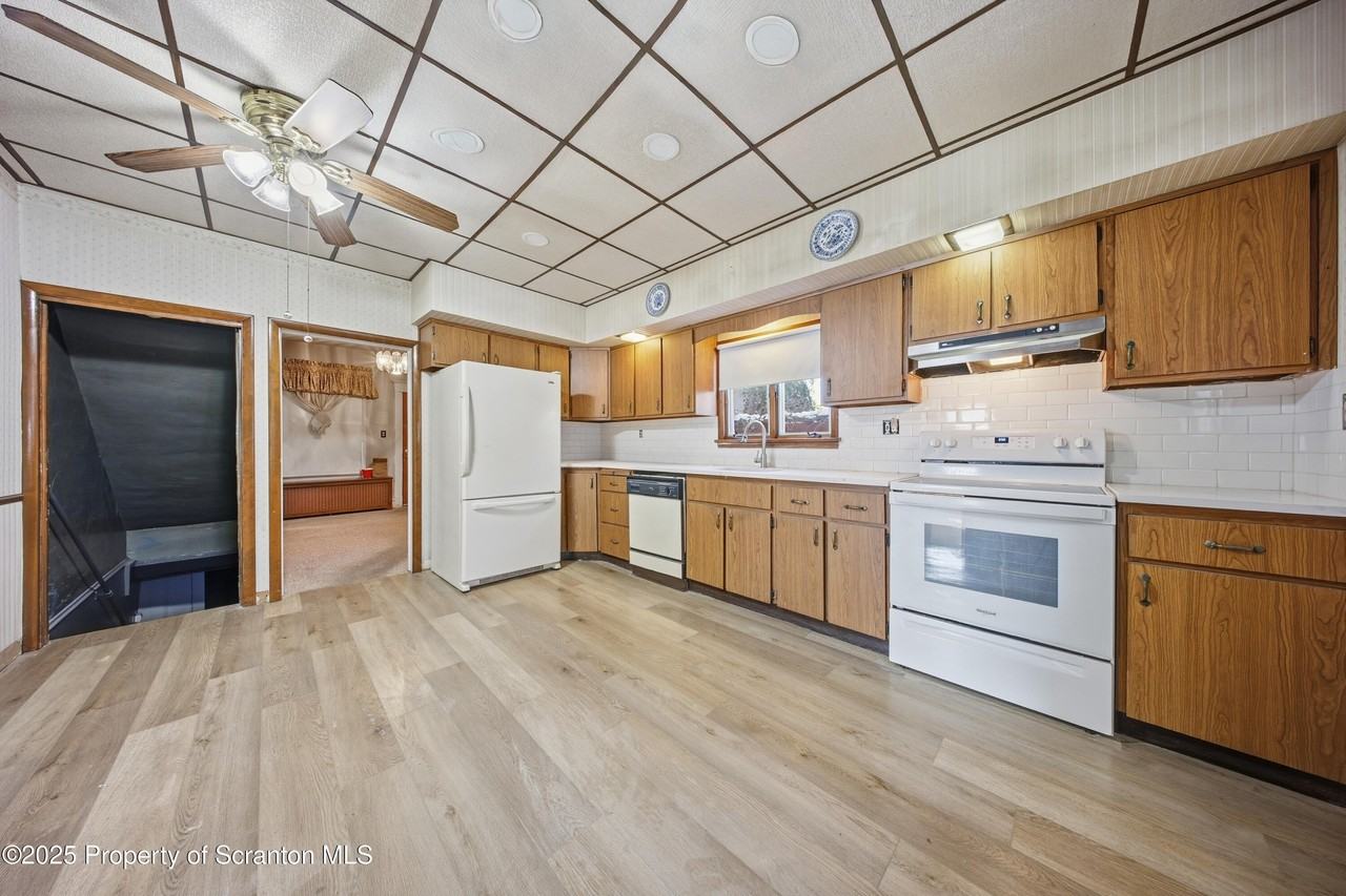 612 Philo St - Photo 7 of 22