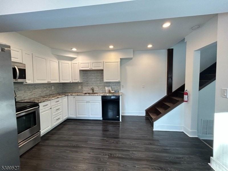 115 Wall Street #115 - Photo 5 of 19