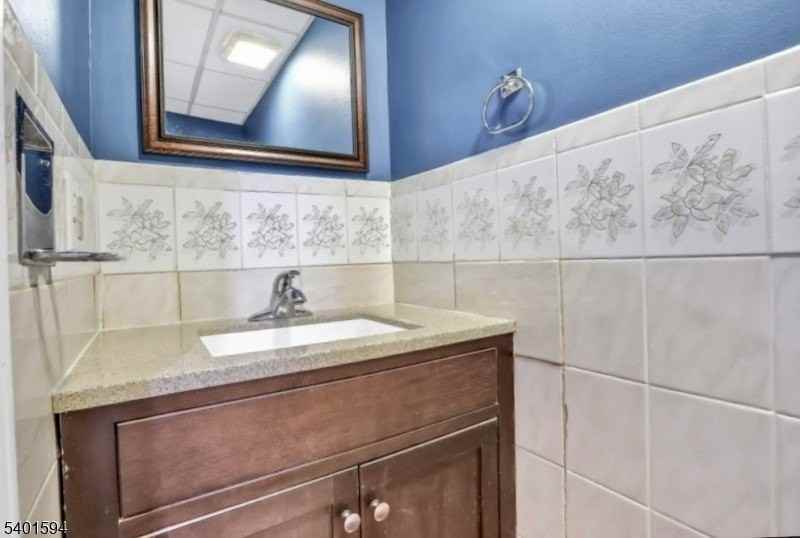 2 Cory Road #E - Photo 7 of 13