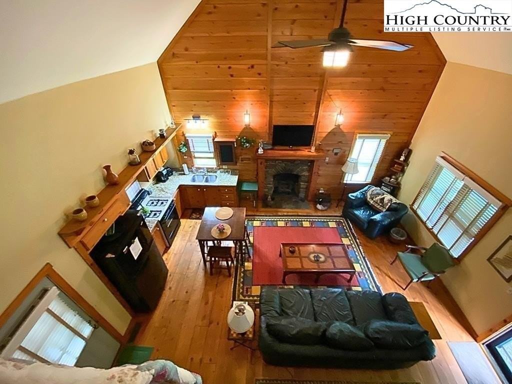 405 Ballous Mill Road - Photo 2 of 13