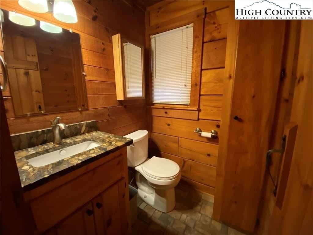 329 Ballous Mill Road - Photo 7 of 17