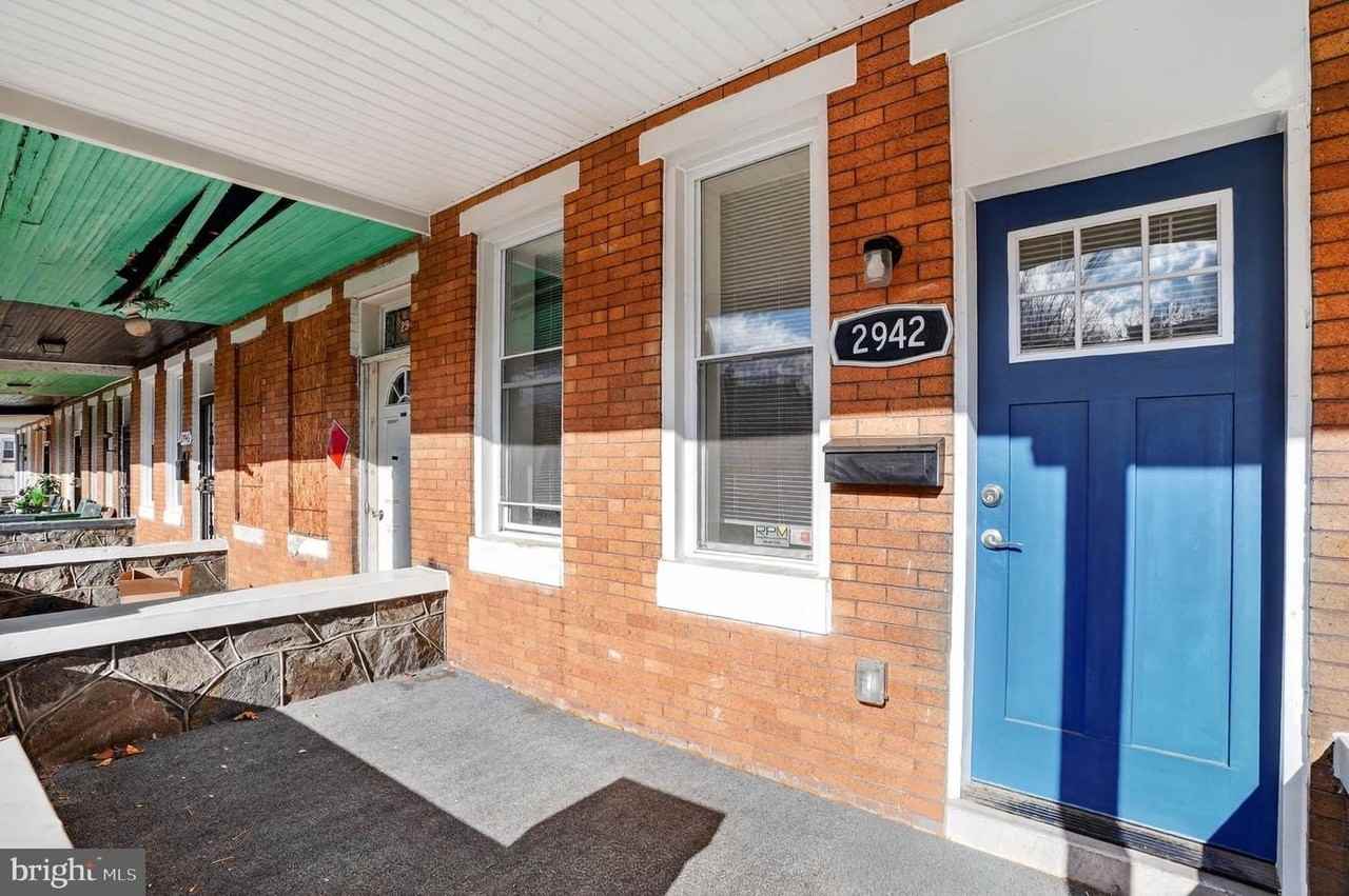 2942 Arunah Avenue - Photo 4 of 30