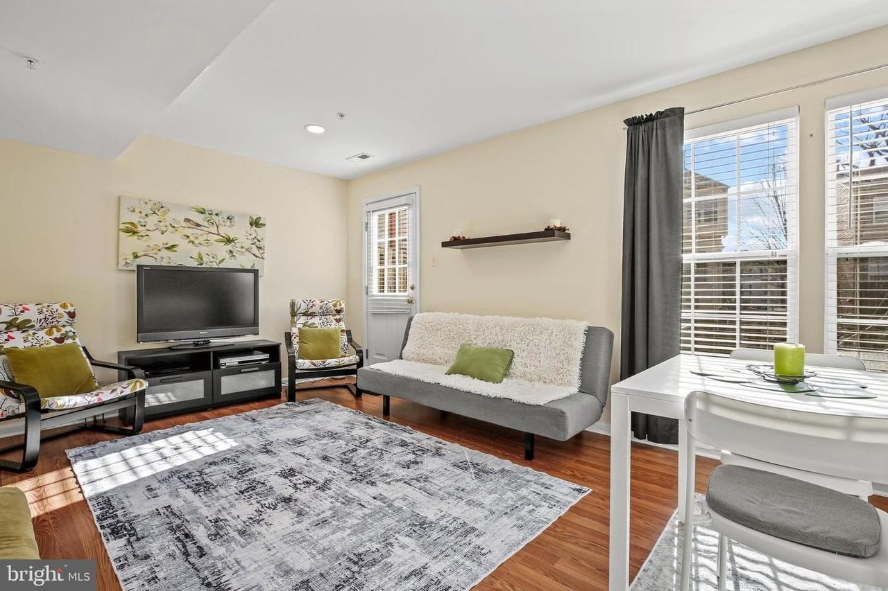 13011 13011 BASEMENT APARTMENT VADEN TER #214 - Photo 4 of 15