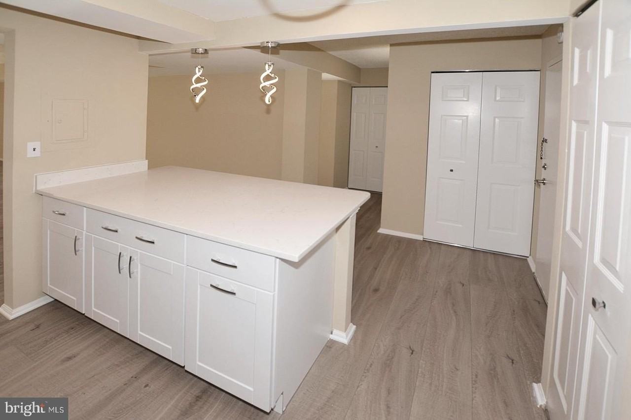 7621 Provincial Drive - Photo 3 of 21