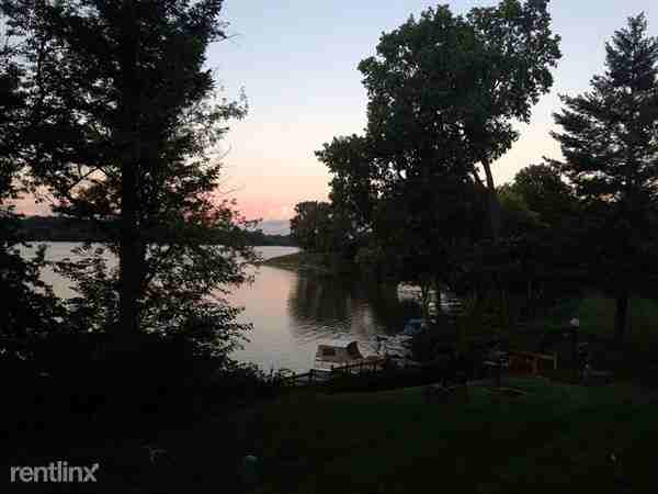 Harbour Cove - Photo 3 of 9