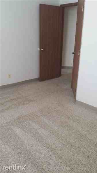 Arboretum Apartments - Photo 2 of 13